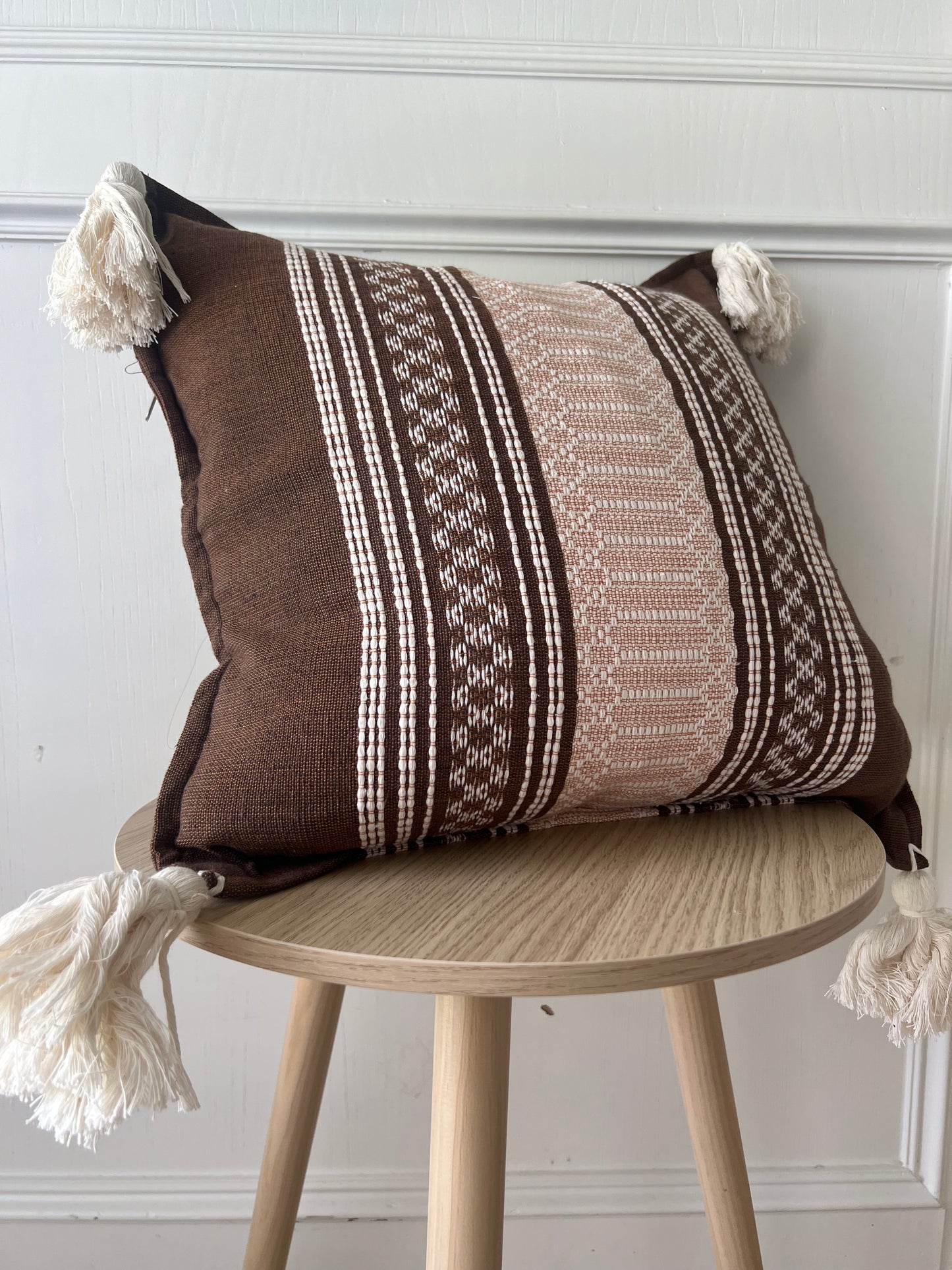 Telar pillow (preorder)