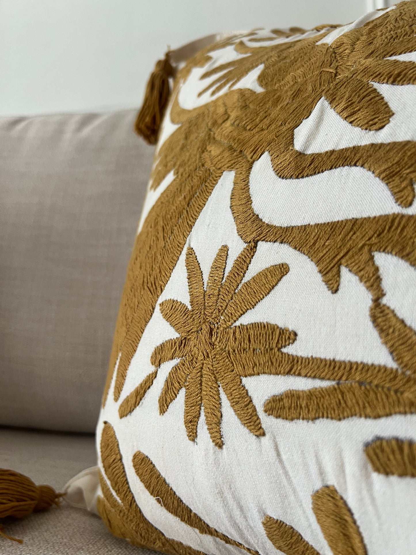 Tenango pillowcase