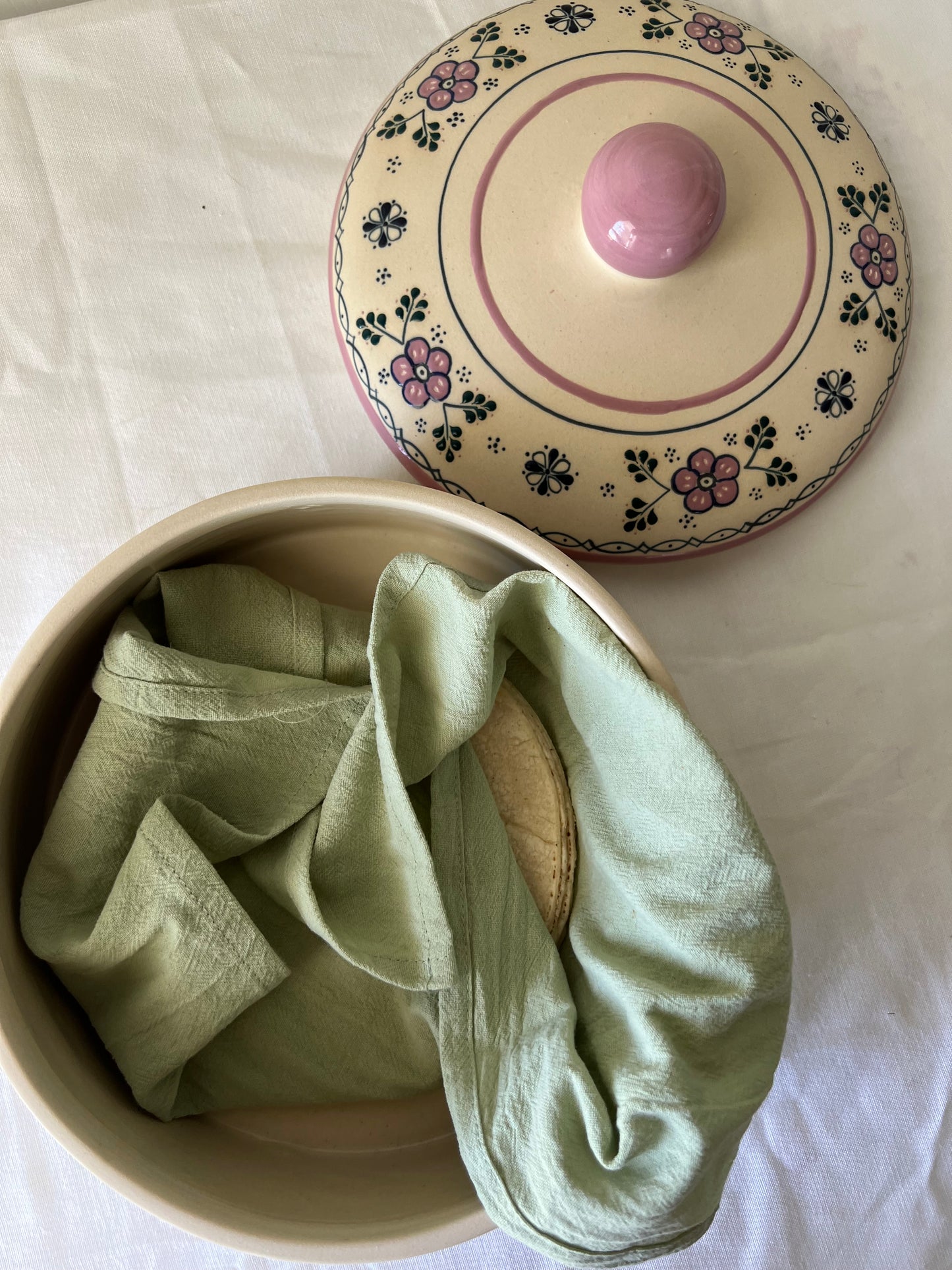 Ceramic Tortilla Warme