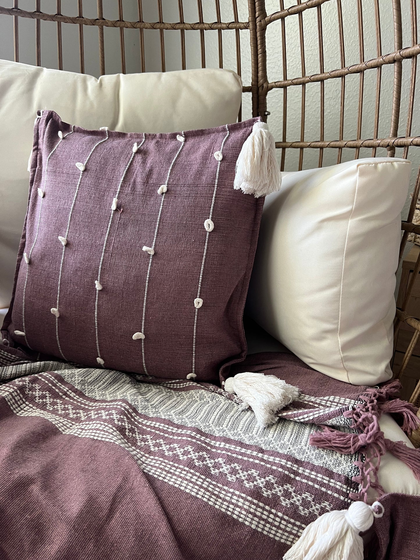 Telar pillow (preorder)