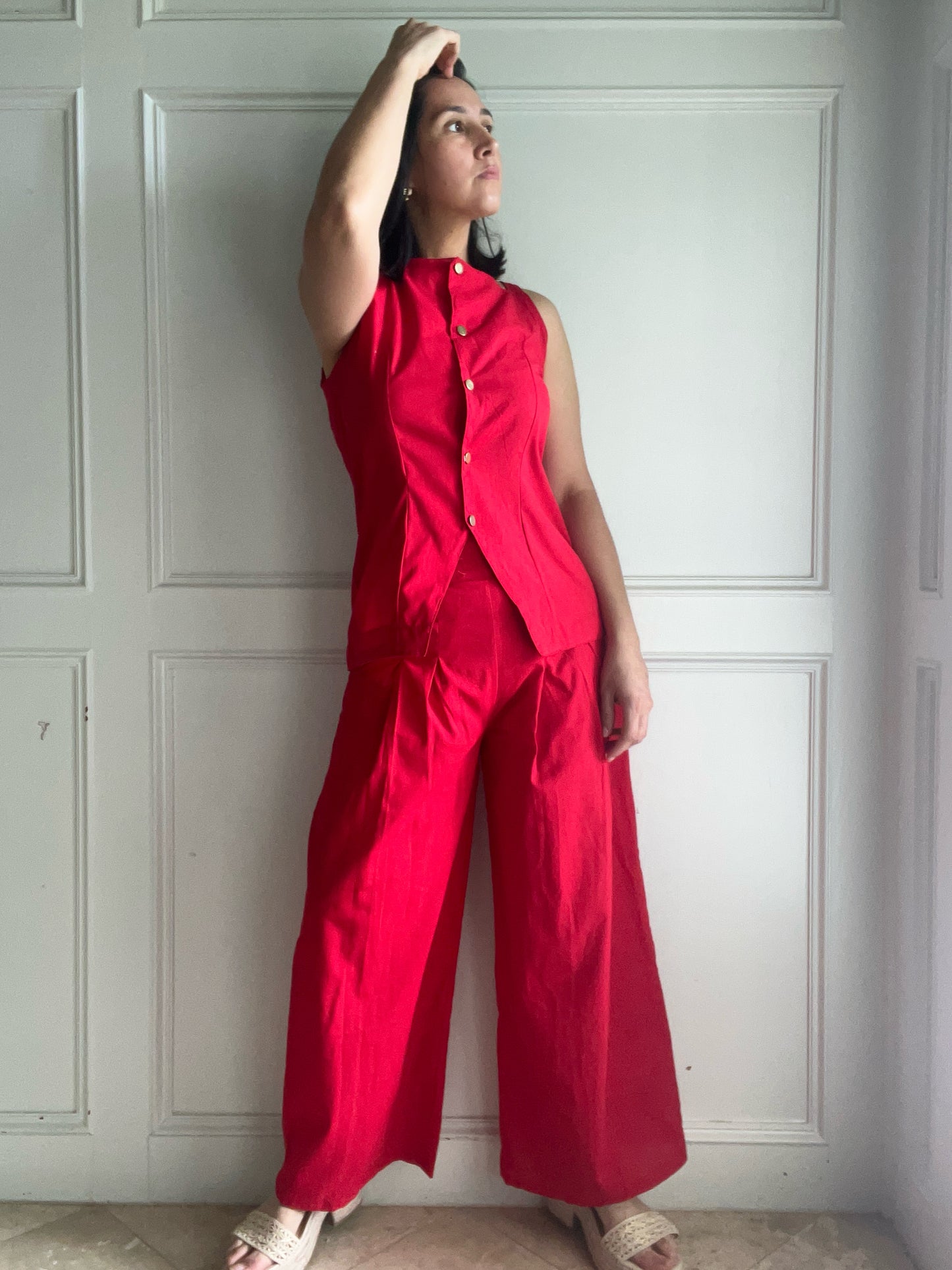 Elena vest and pantalón