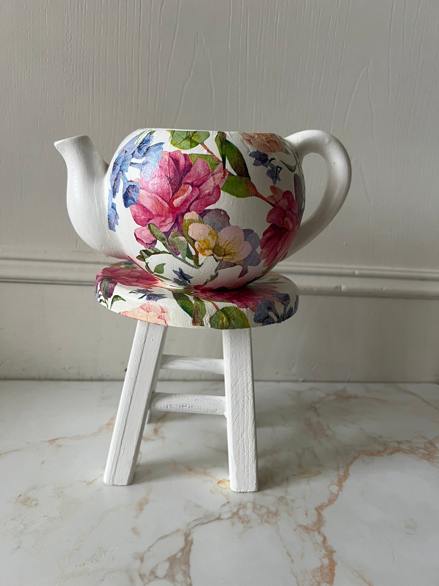 Pot flowers