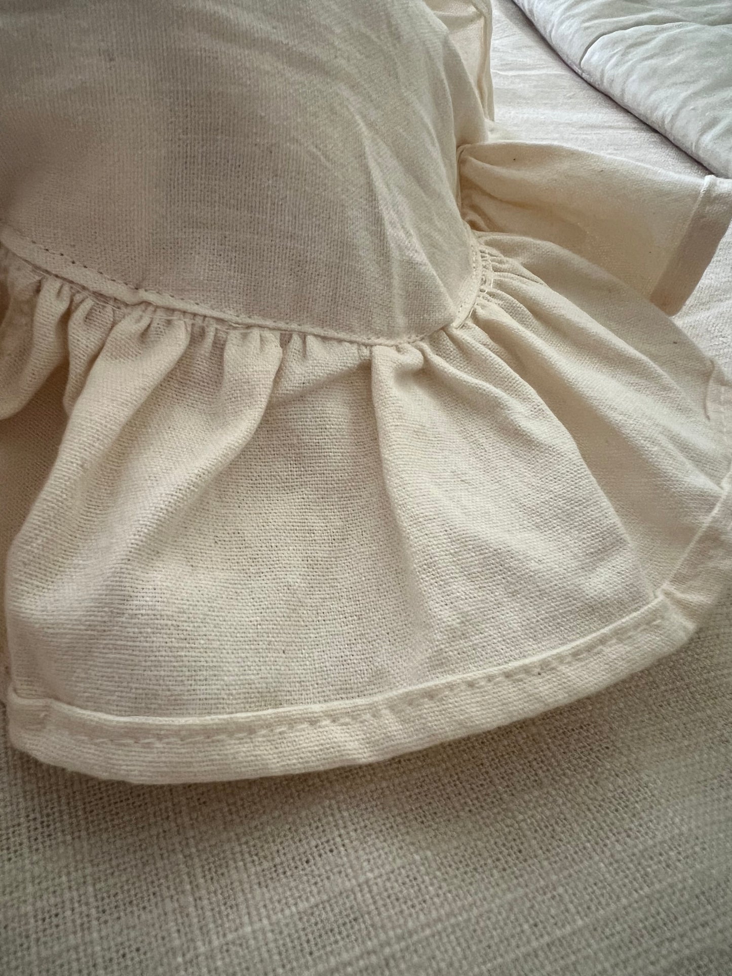 Heart pillow beige