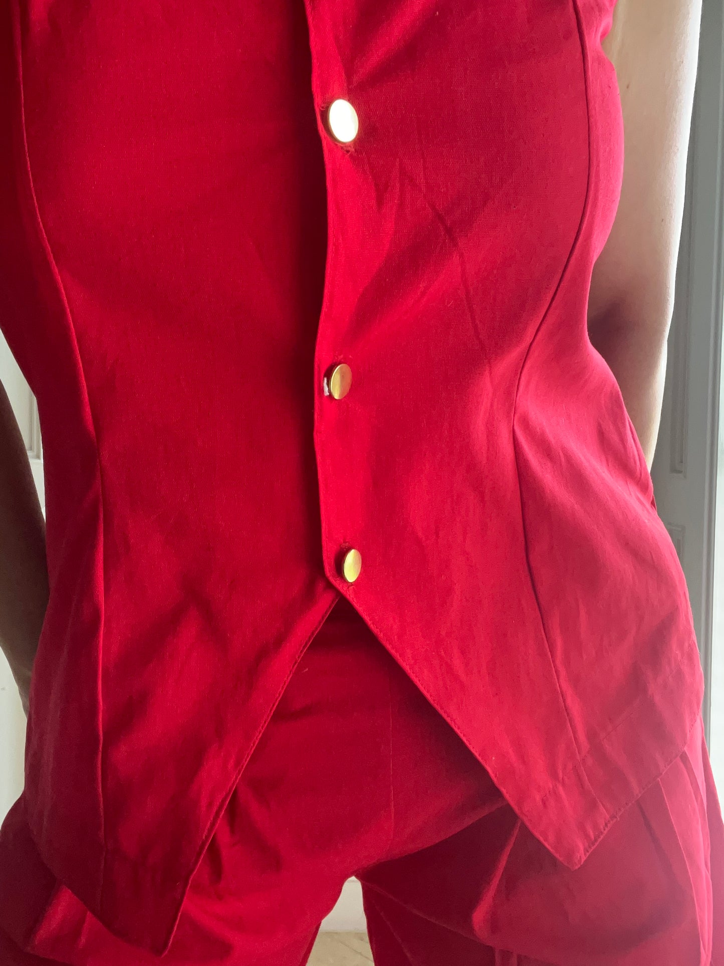 Elena vest and pantalón