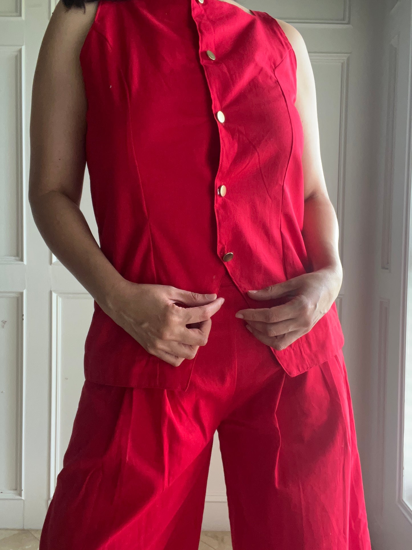 Elena vest and pantalón