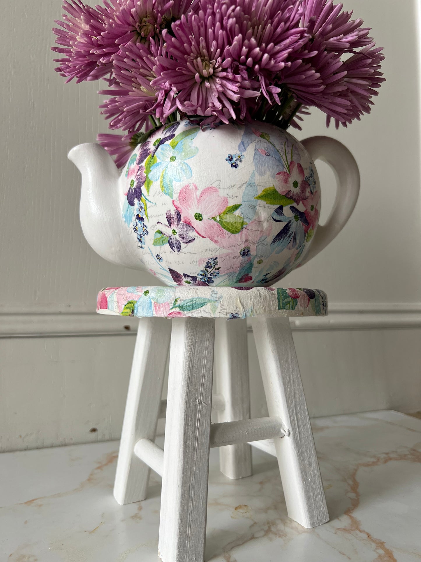 Pot flowers