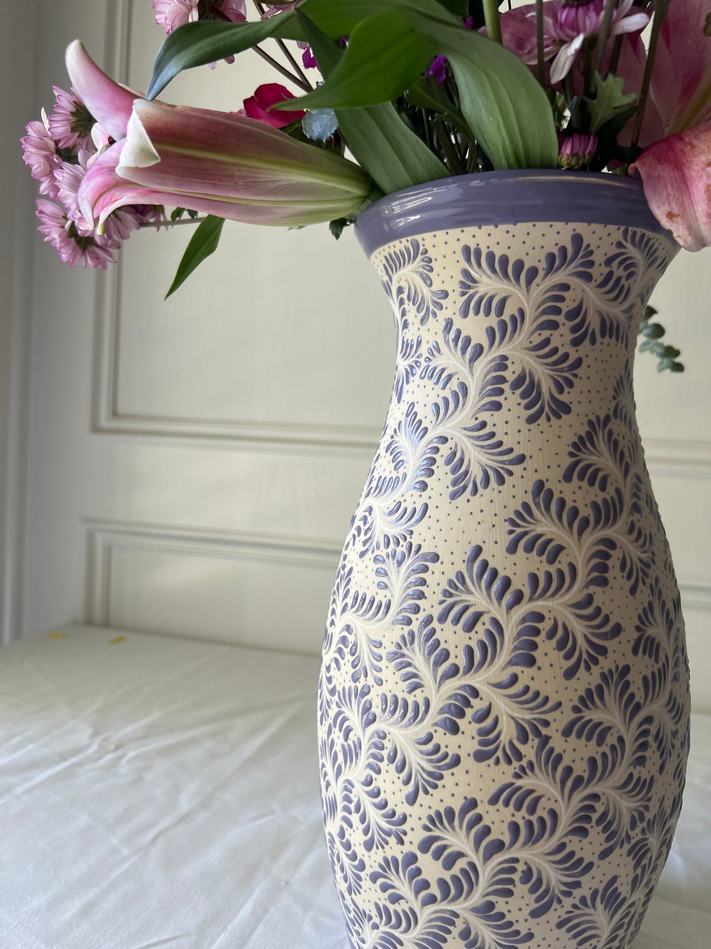 Elena vase