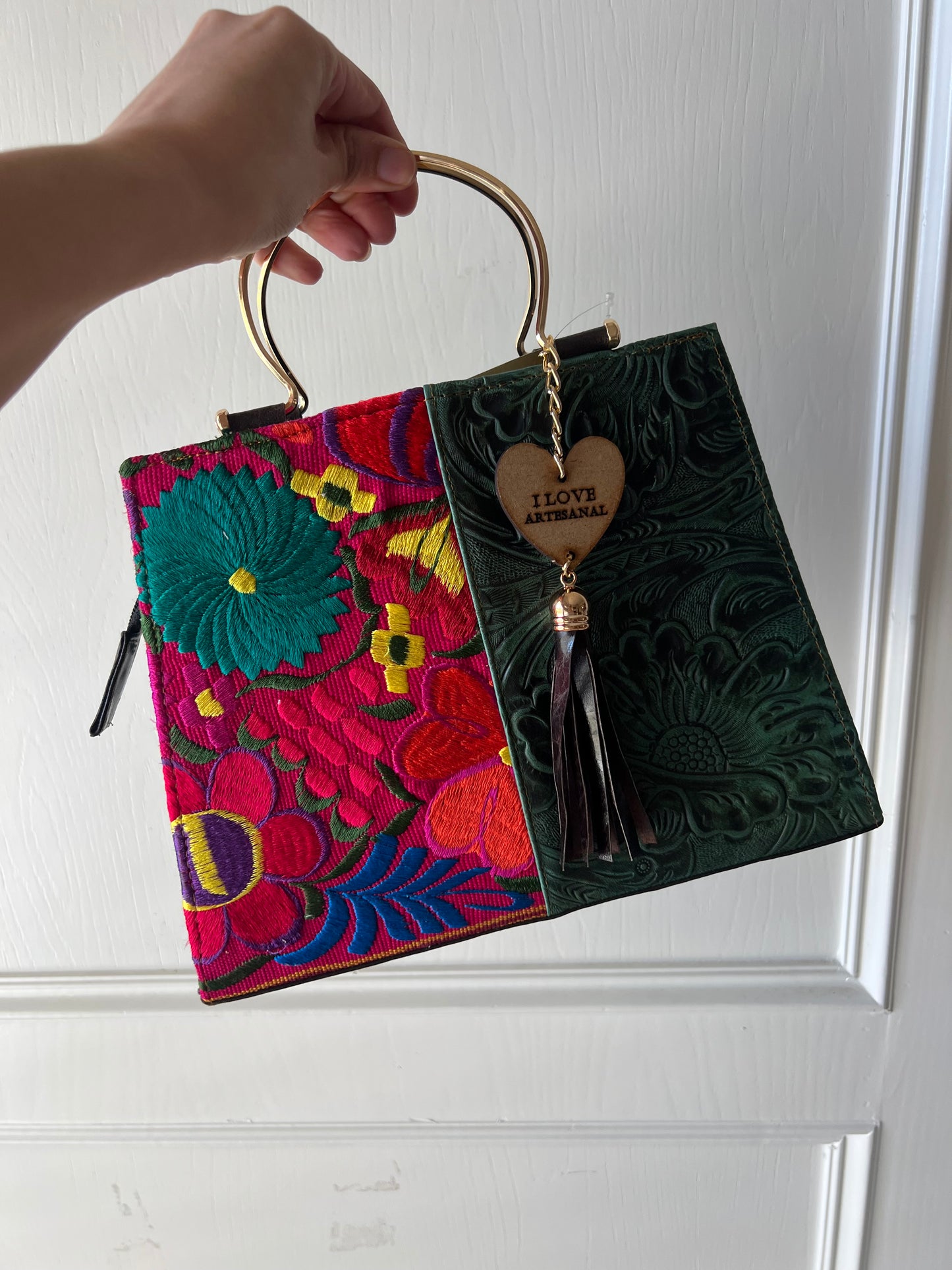 Flores-cincelado bag