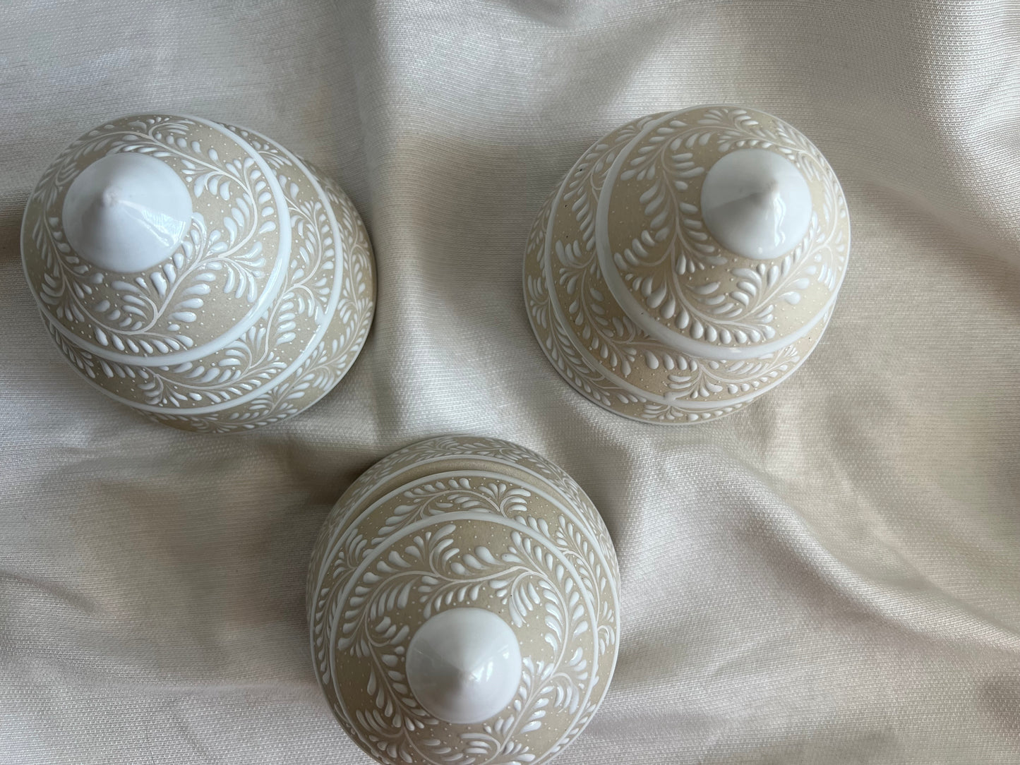 Pine ceramic