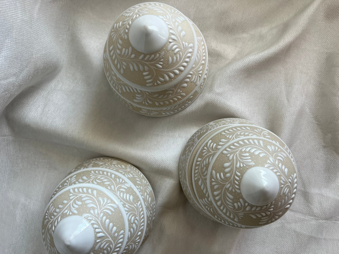 Pine ceramic