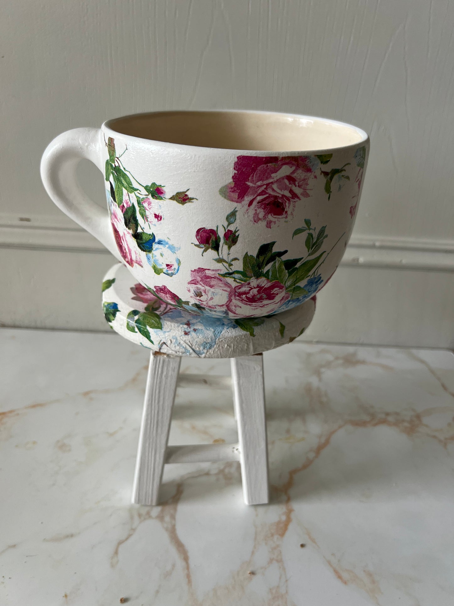 Pot flowers