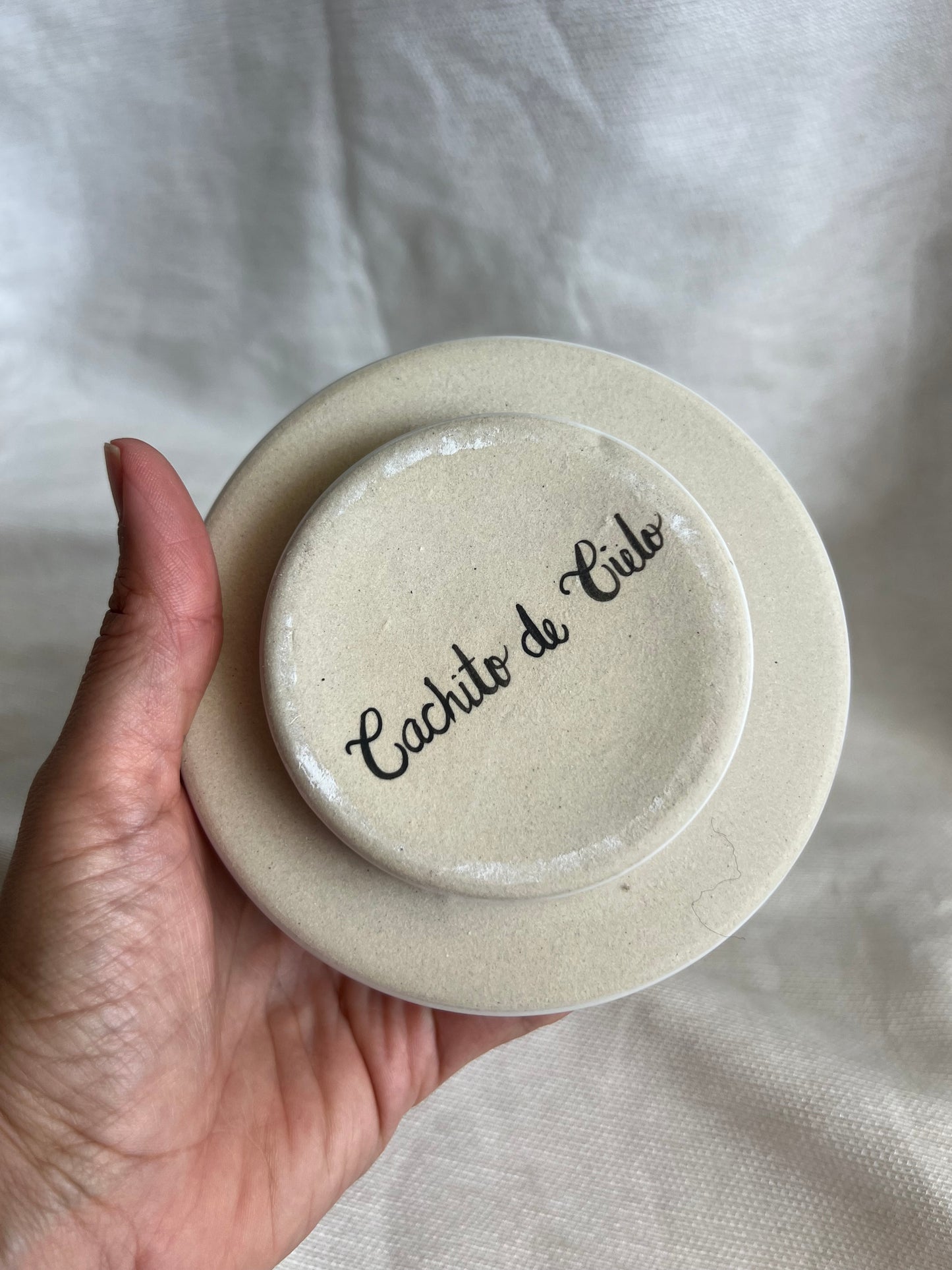 Pine ceramic