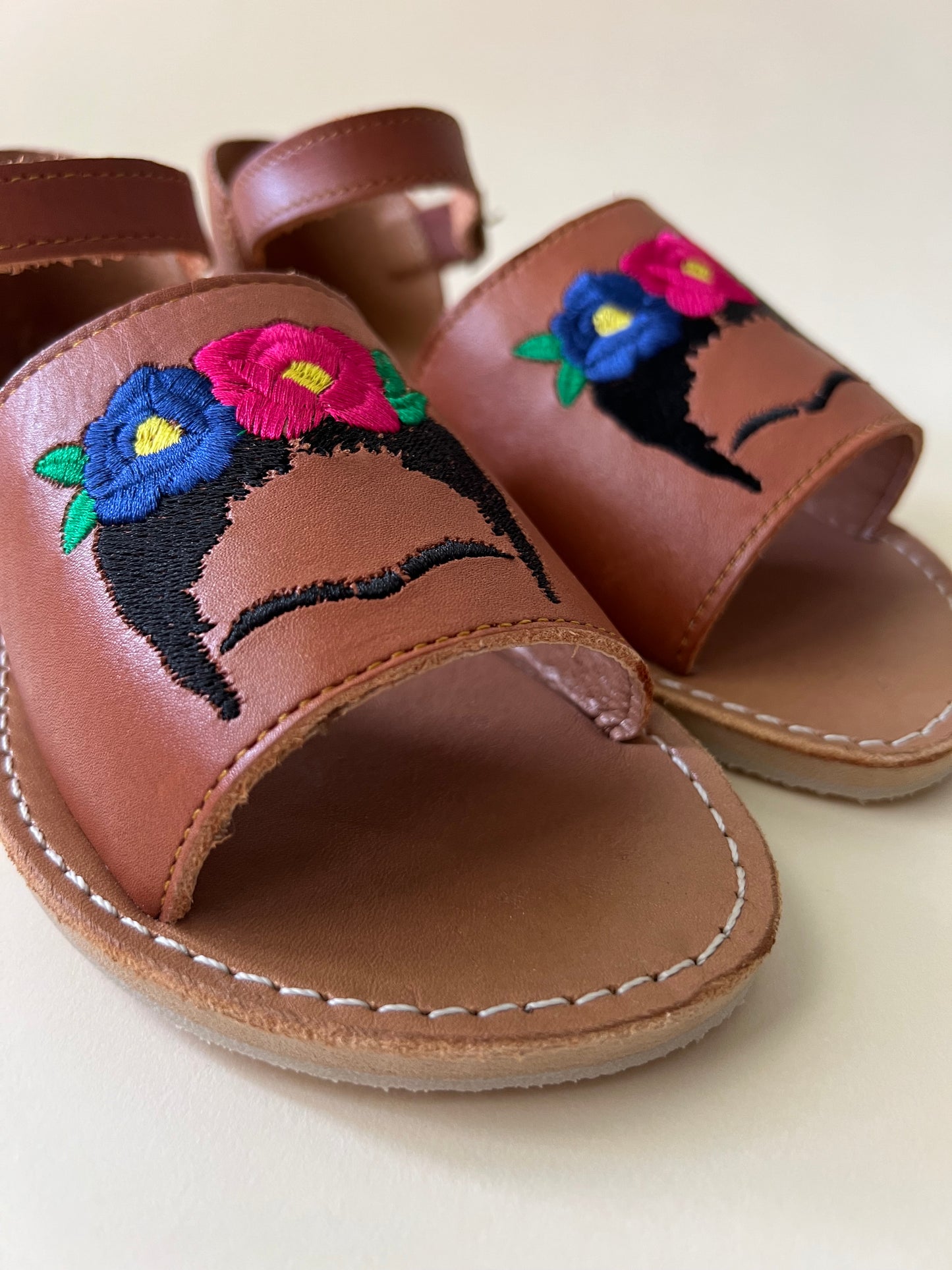 Frida Kahlo Huaraches